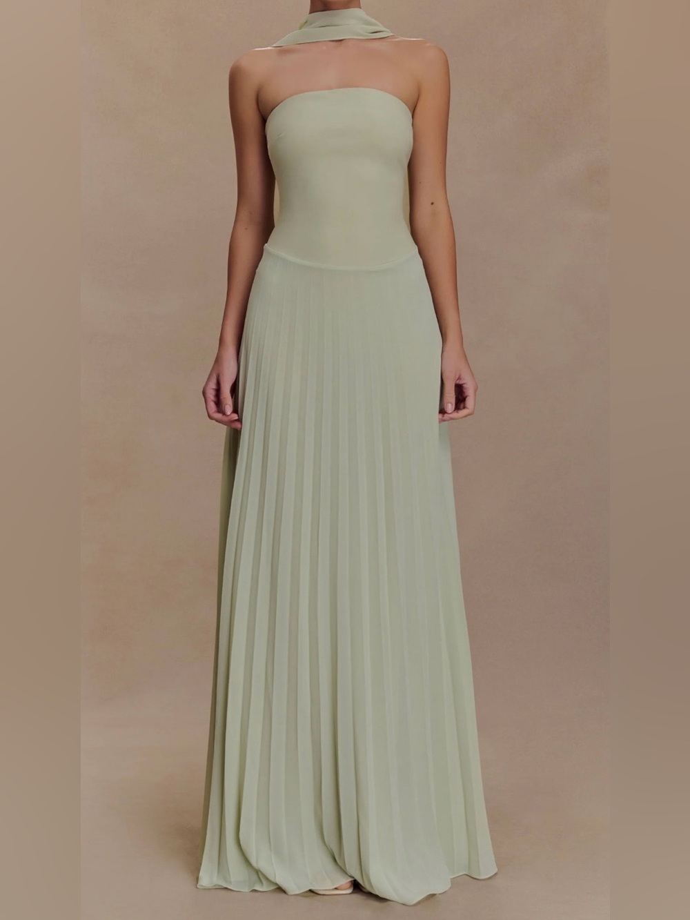 Caira Chiffon Scard Pleated Maxi Dress in Sage